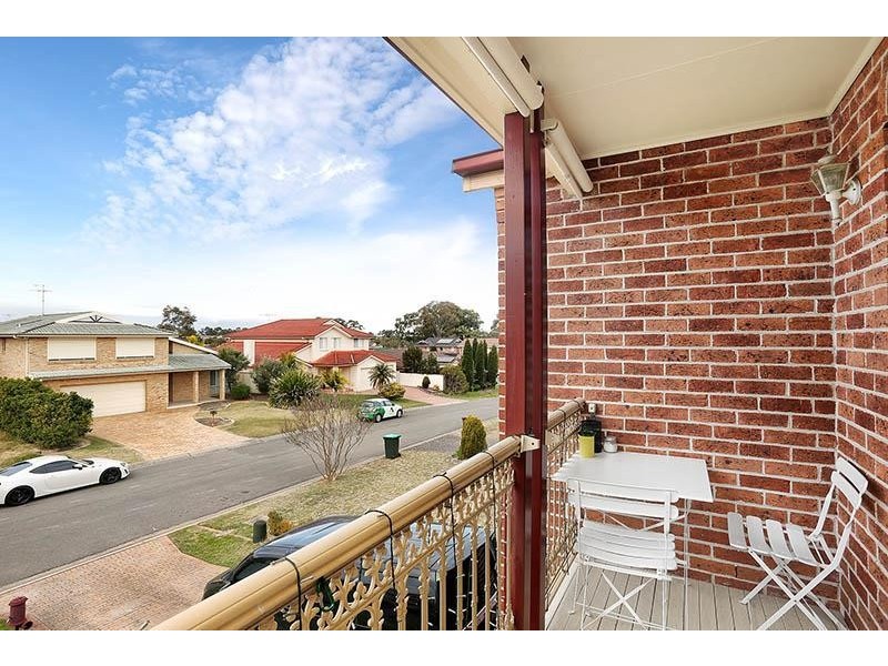 8A Doomben Close, Casula NSW 2170
