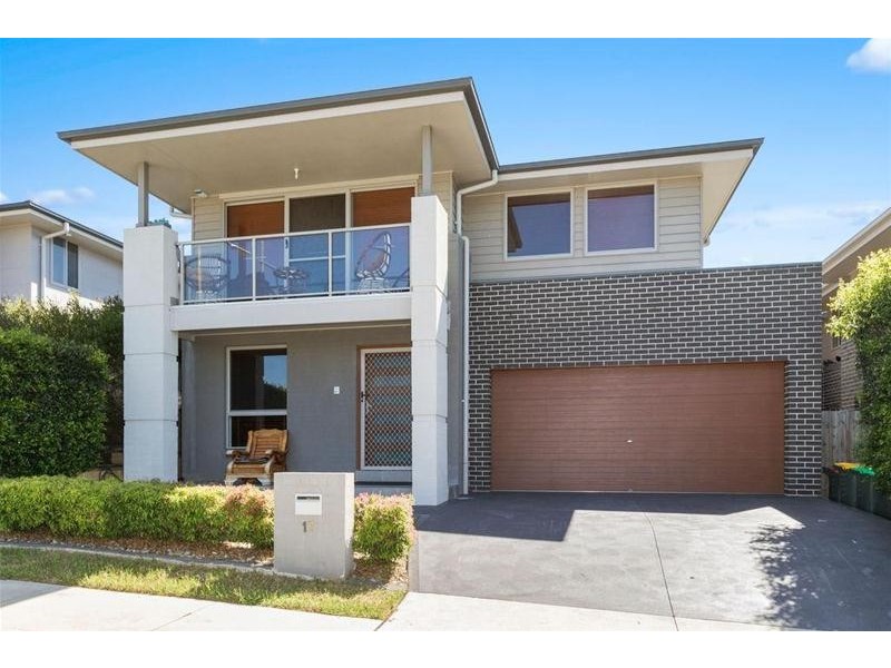 17 Vaal Way, Edmondson Park NSW 2174