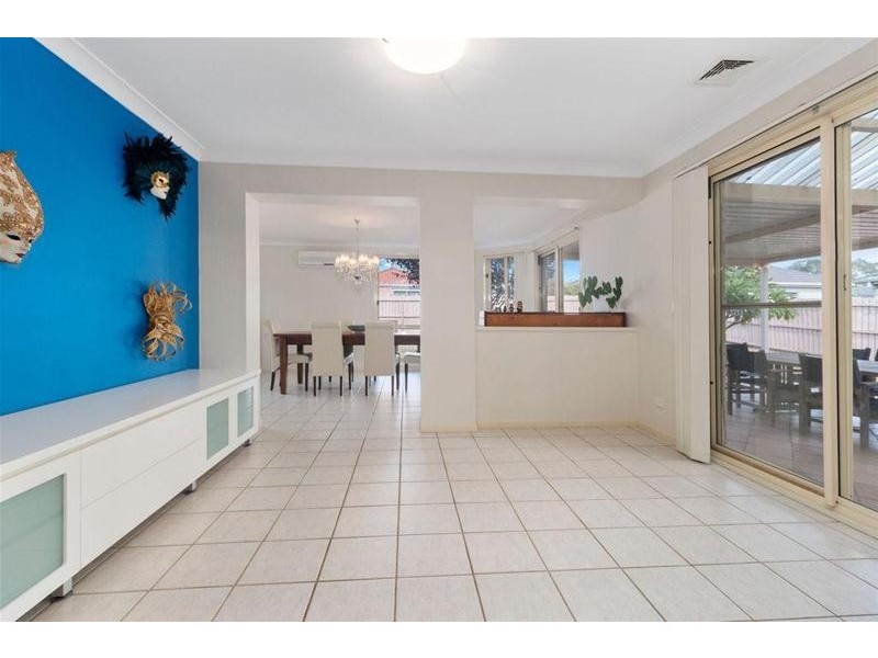 17 Andrews Circuit, Horningsea Park NSW 2171