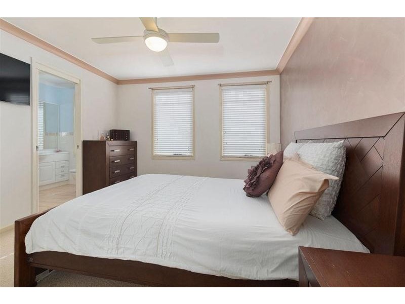 17 Andrews Circuit, Horningsea Park NSW 2171