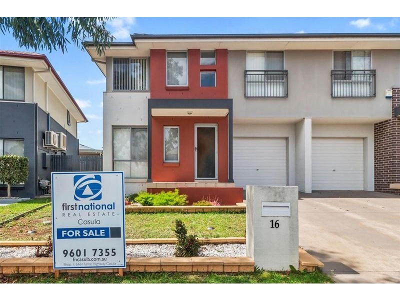16 Northampton Drive, Glenfield NSW 2167