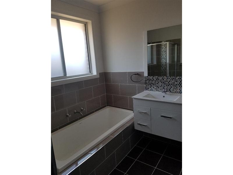 35 Burrows Avenue, Edmondson Park NSW 2174