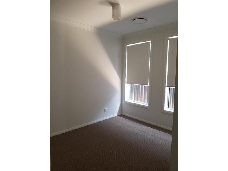 35 Burrows Avenue, Edmondson Park NSW 2174