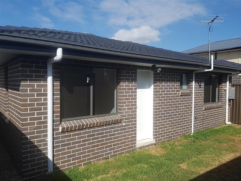 6A Ashcroft Avenue, Casula NSW 2170