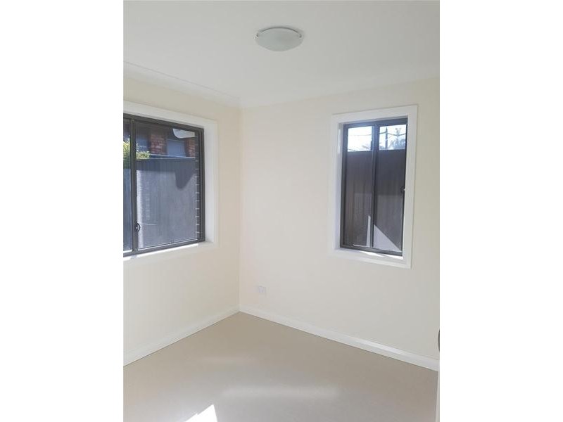 6A Ashcroft Avenue, Casula NSW 2170