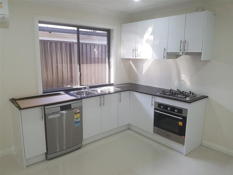 6A Ashcroft Avenue, Casula NSW 2170