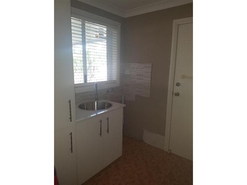 West Hoxton NSW 2171