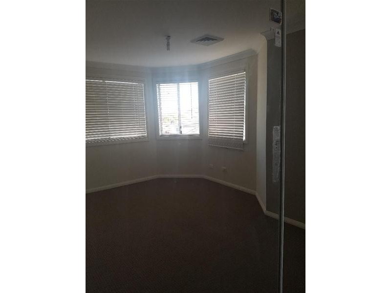 West Hoxton NSW 2171