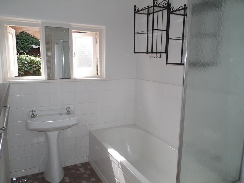 2 Albert Street, Glenelg East SA 5045