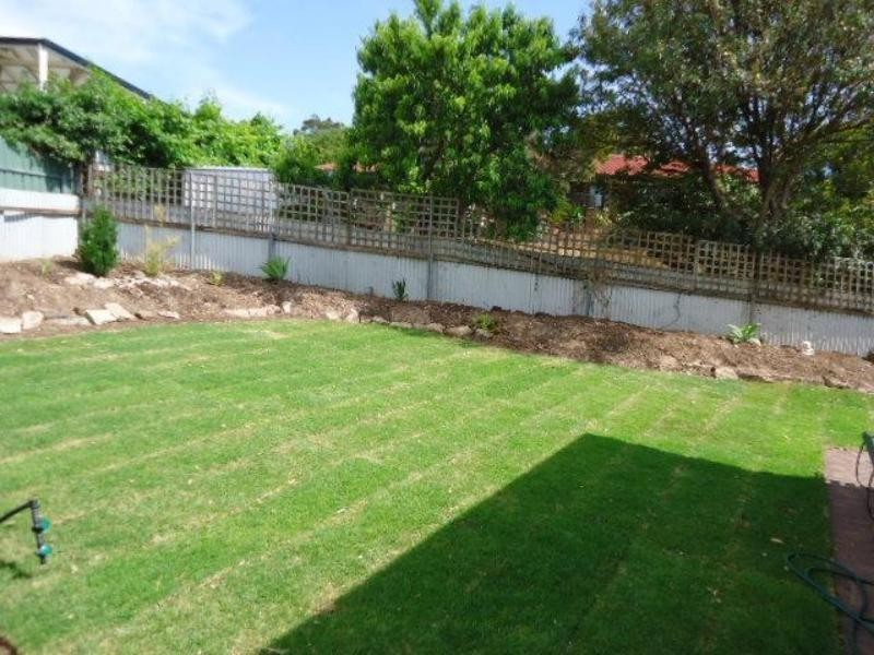 13 Manunda Way, Hallett Cove SA 5158