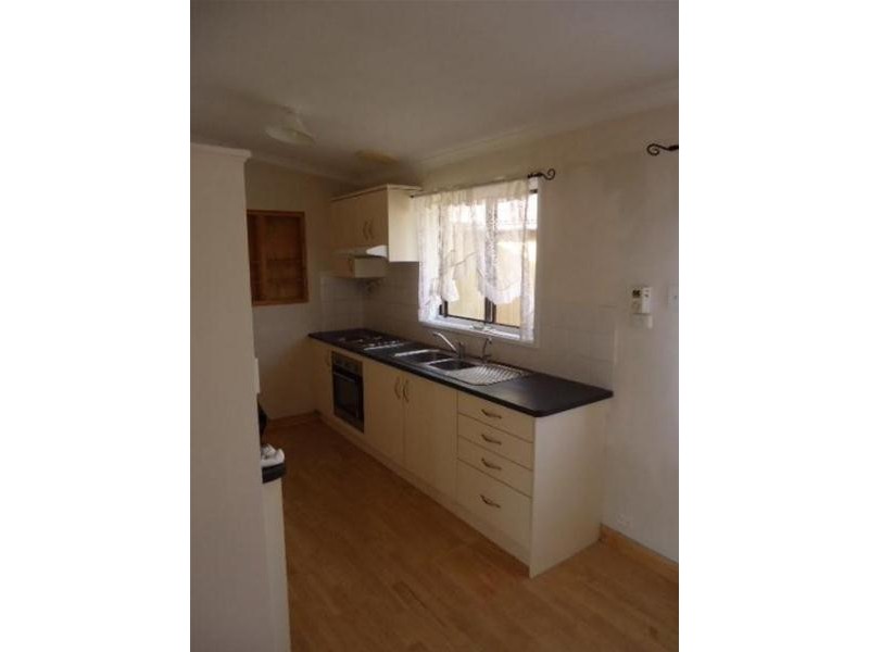 13 Manunda Way, Hallett Cove SA 5158