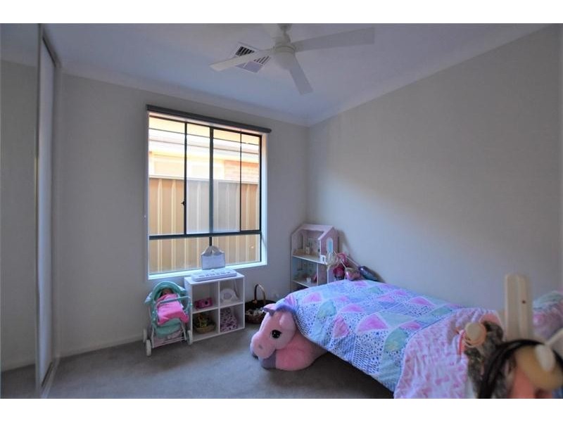 5 Senaca Place, Seaford Meadows SA 5169