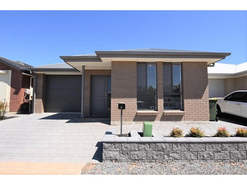 5 Senaca Place, Seaford Meadows SA 5169