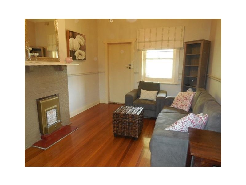 2/28 Naldera Street, Glandore SA 5037