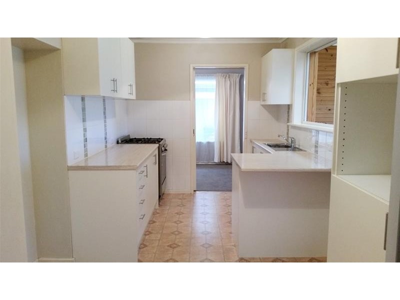 32 Creighton Avenue, Morphett Vale SA 5162