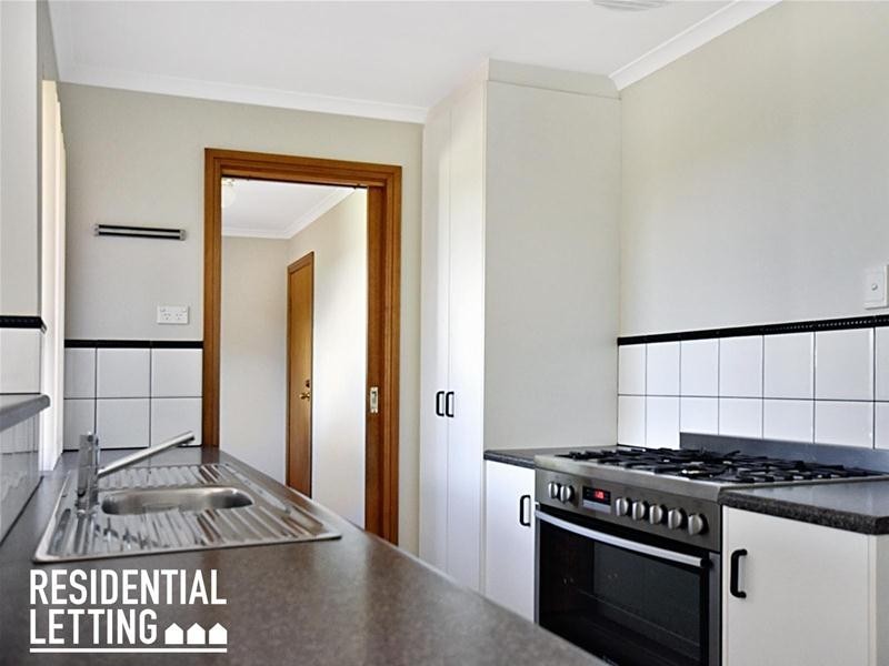 2 Castine Street, Port Noarlunga SA 5167