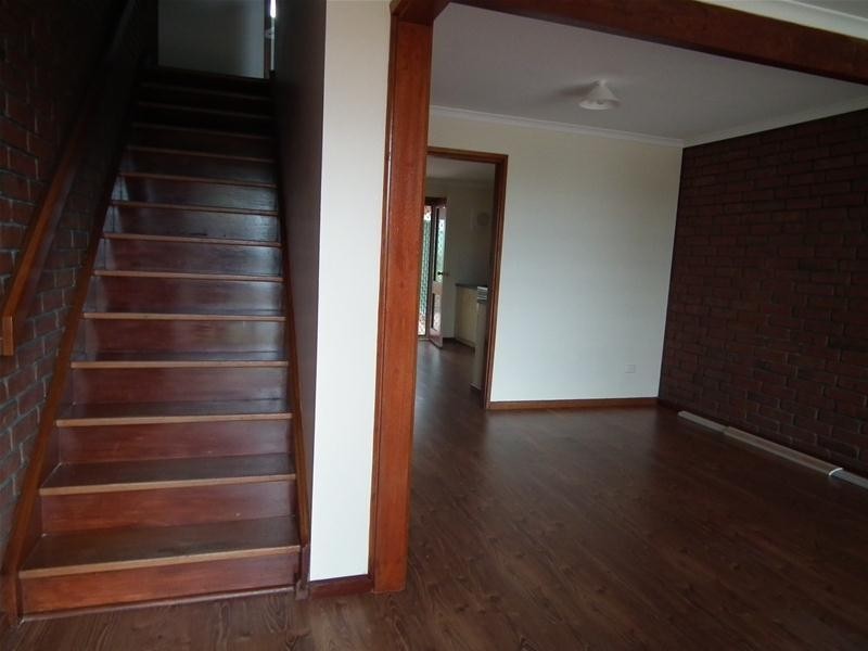 39 Kurnabinna Terrace, Hallett Cove SA 5158