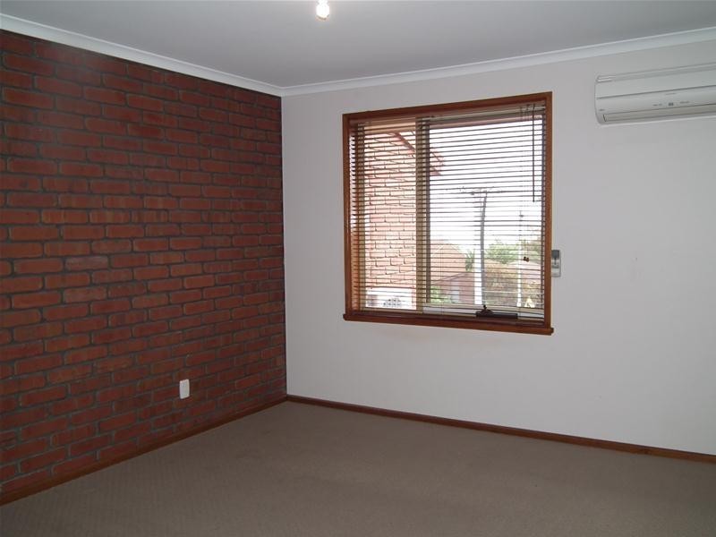 39 Kurnabinna Terrace, Hallett Cove SA 5158