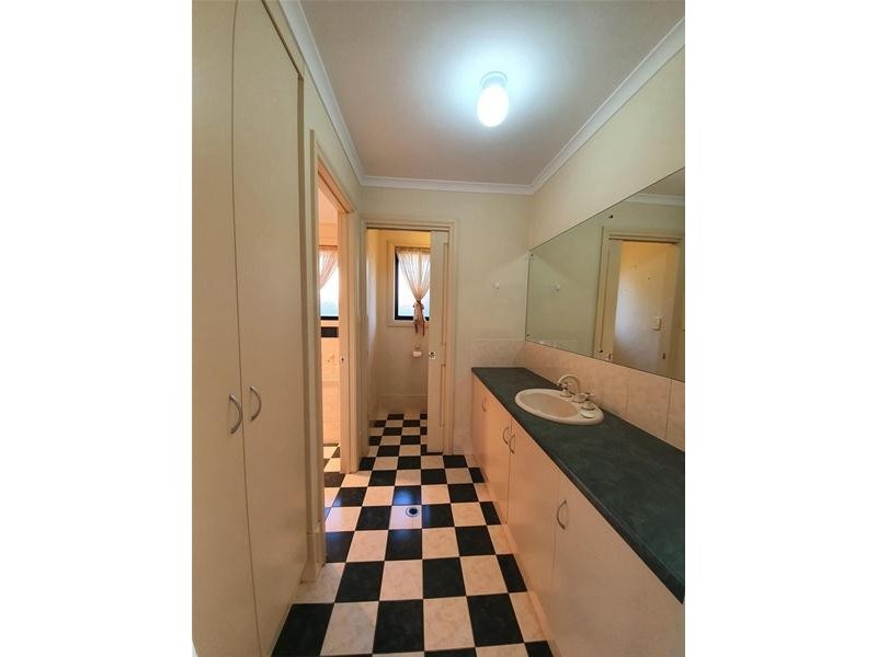 3 Phillip Court, Hallett Cove SA 5158