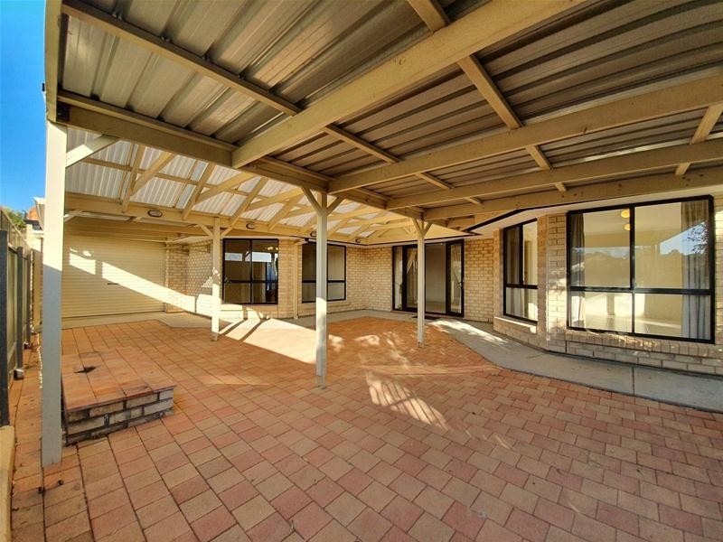 3 Phillip Court, Hallett Cove SA 5158