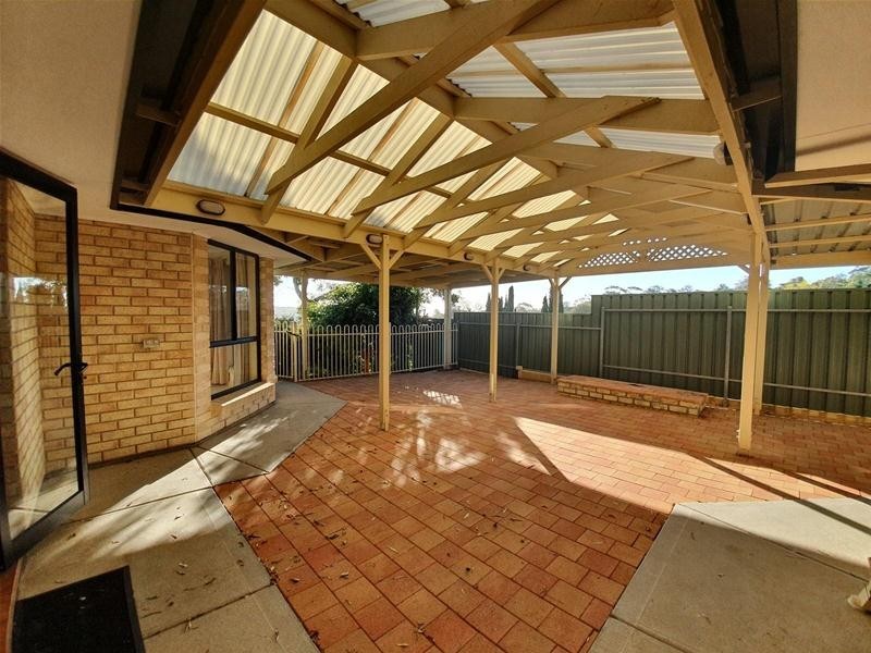 3 Phillip Court, Hallett Cove SA 5158