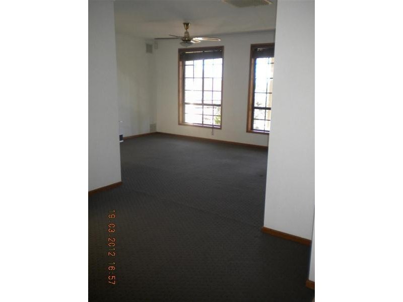 13 Hele Crescent, Trott Park SA 5158