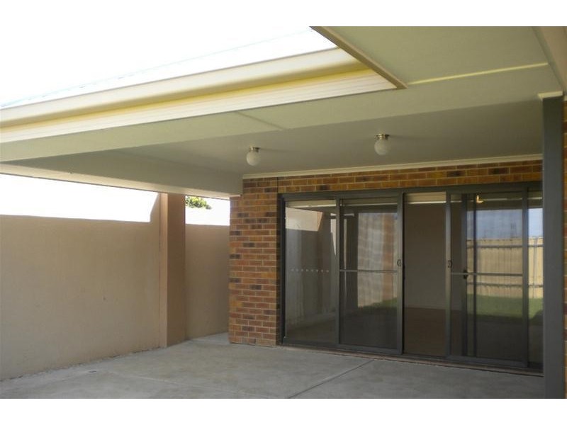 6 South Pacific Drive, Seaford Meadows SA 5169