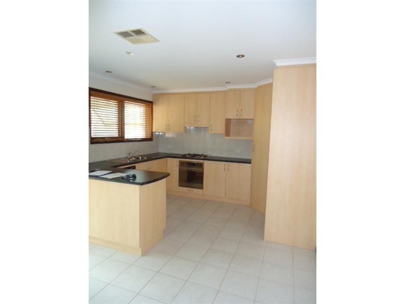 19 Shamrock Road, Hallett Cove SA 5158