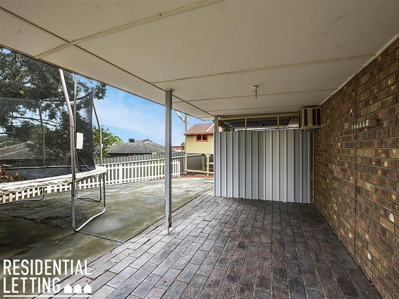 1 Gibson Court, Woodcroft SA 5162