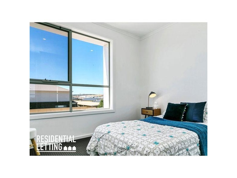 36 Prow Drive, Seaford Meadows SA 5169