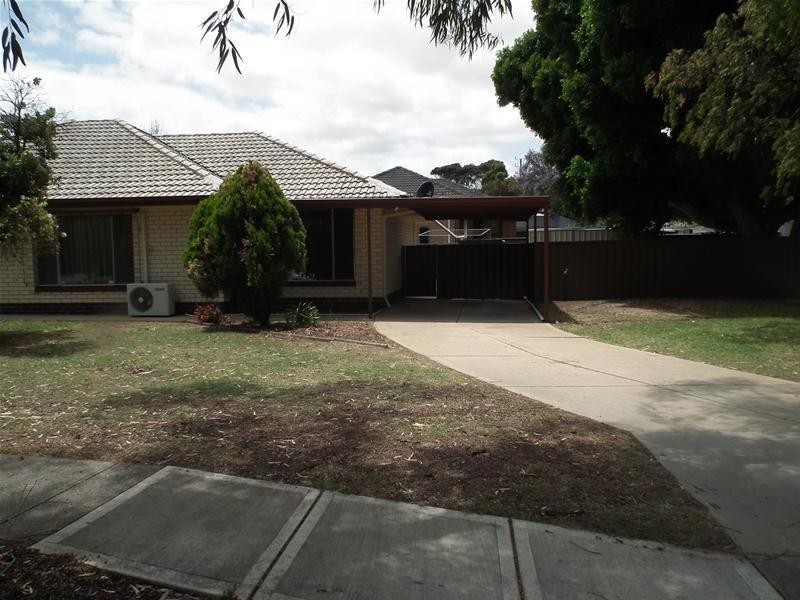 1/2 Gloria Street, Morphett Vale SA 5162