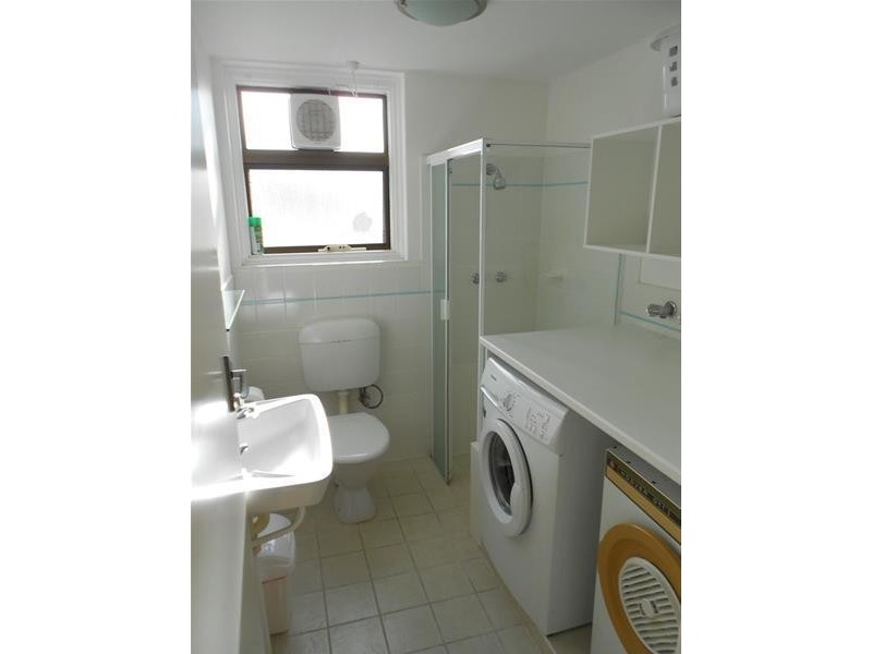 2/34B South Esplanade, Glenelg South SA 5045