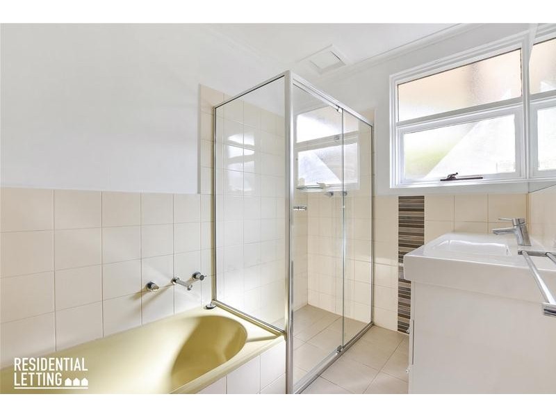 8 Pinchbeck Street, Morphett Vale SA 5162