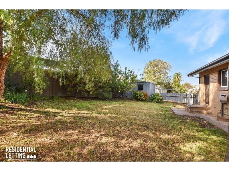 8 Pinchbeck Street, Morphett Vale SA 5162