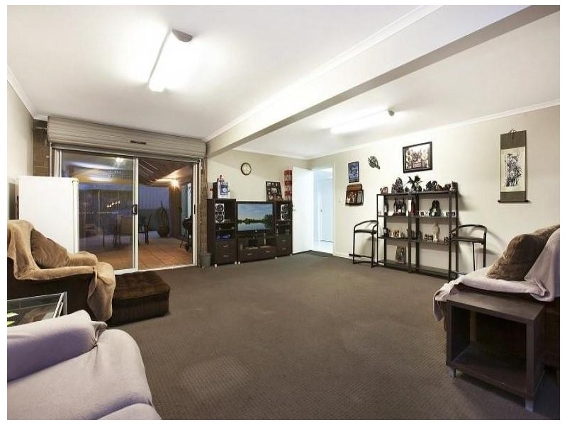 9 Eucalyptus Avenue, Noarlunga Centre SA 5168