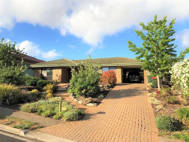 5 Fielders Way, Hallett Cove SA 5158