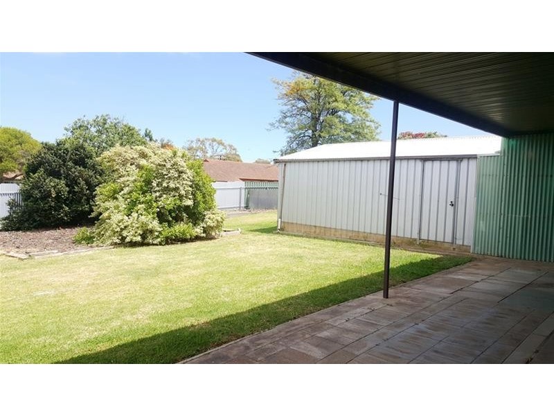 27 Morton Road, Christie Downs SA 5164