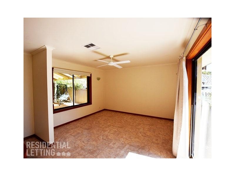 10 Valkyrie Street, Hallett Cove SA 5158