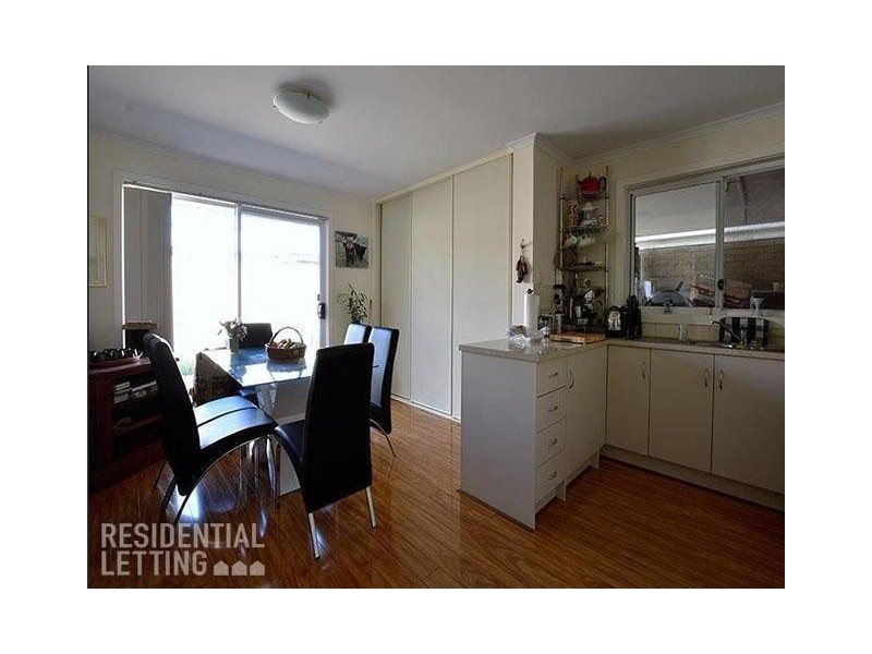 27 Grey Box Avenue, Noarlunga Centre SA 5168