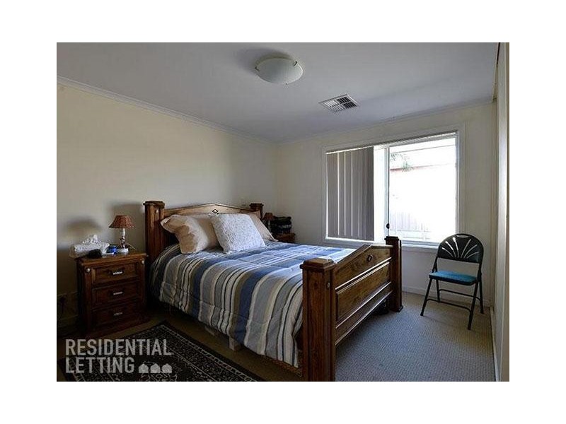 27 Grey Box Avenue, Noarlunga Centre SA 5168