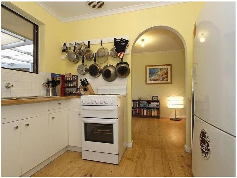 48 Kalgoorlie Avenue, Port Noarlunga South SA 5167