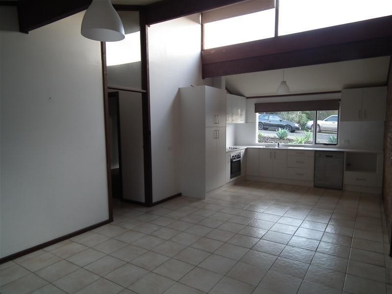 22 Pindee Street, Hallett Cove SA 5158