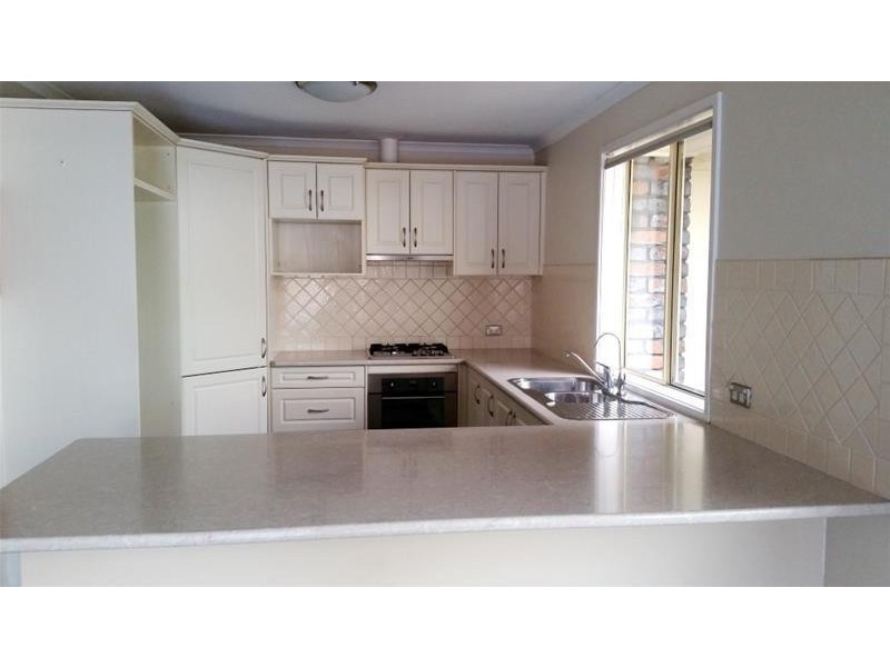 4 Gale Court, Morphett Vale SA 5162