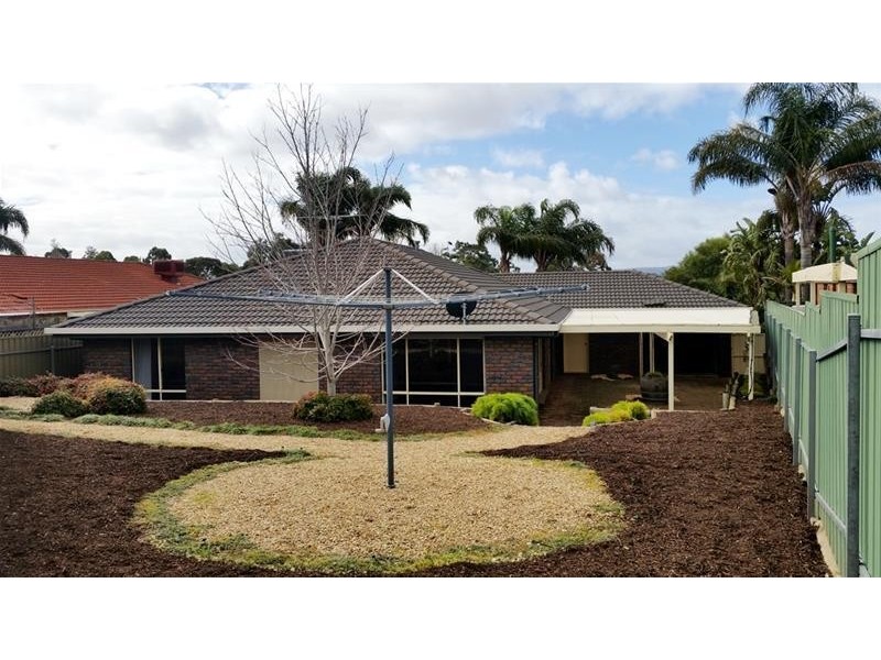 4 Gale Court, Morphett Vale SA 5162
