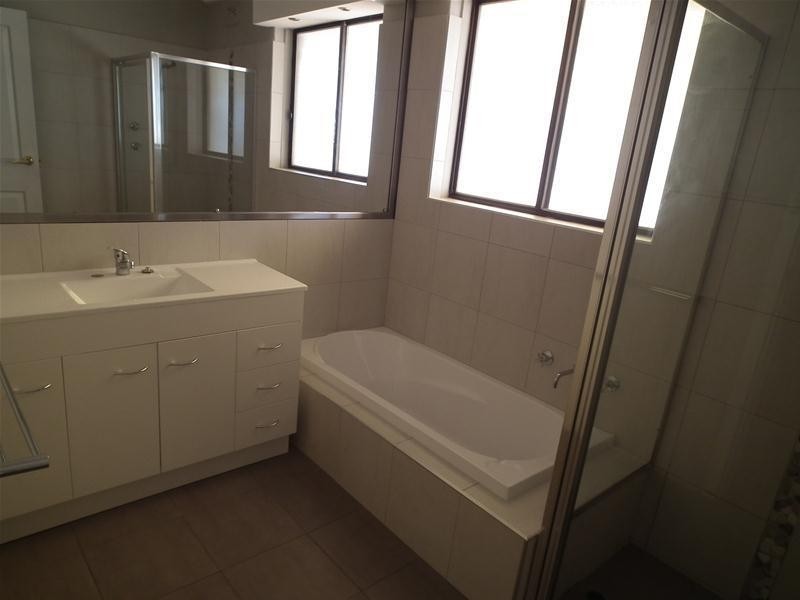 6 Twilight Drive, Happy Valley SA 5159