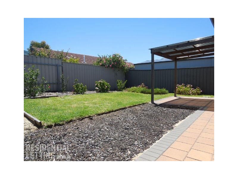 2/9-11 Elizabeth Street, Reynella SA 5161