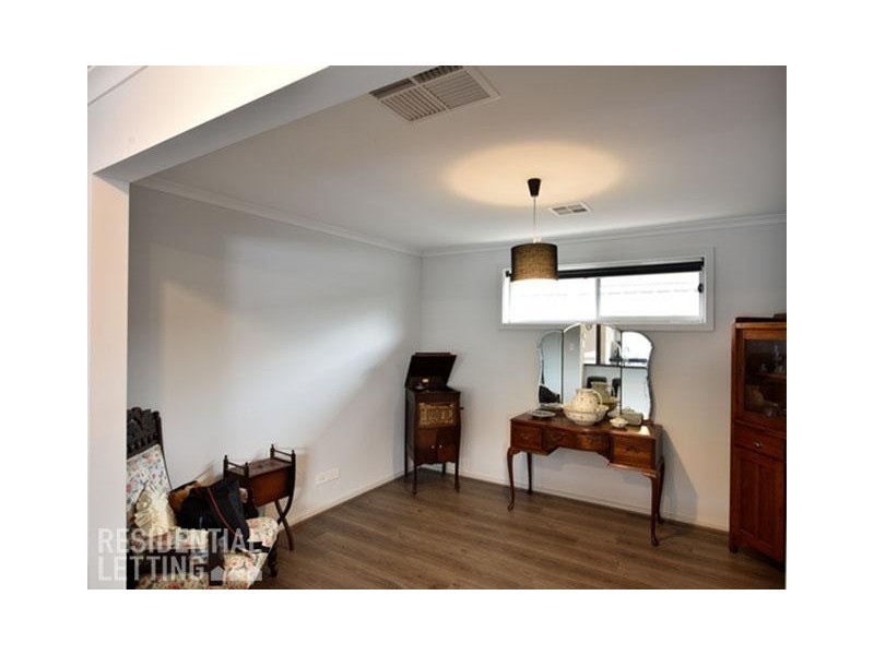 33 Adel Circuit, Huntfield Heights SA 5163