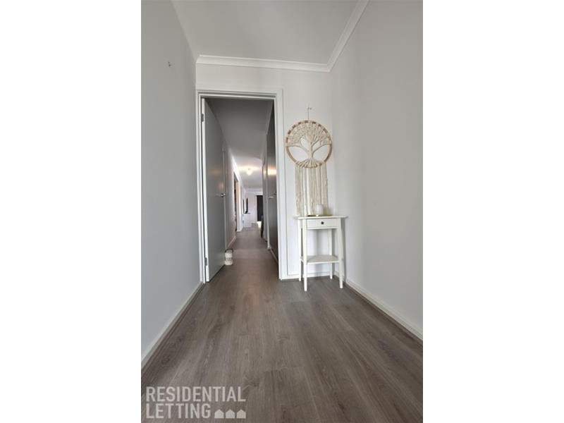 33 Adel Circuit, Huntfield Heights SA 5163