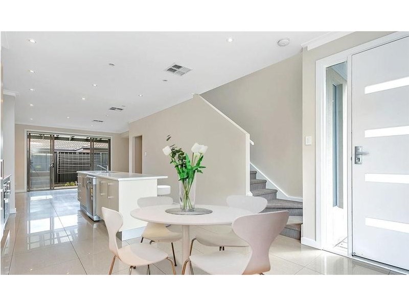 2/12 Nedland Crescent, Port Noarlunga South SA 5167