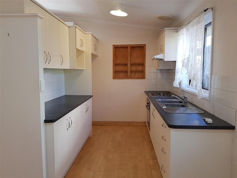 13 Manunda Way, Hallett Cove SA 5158